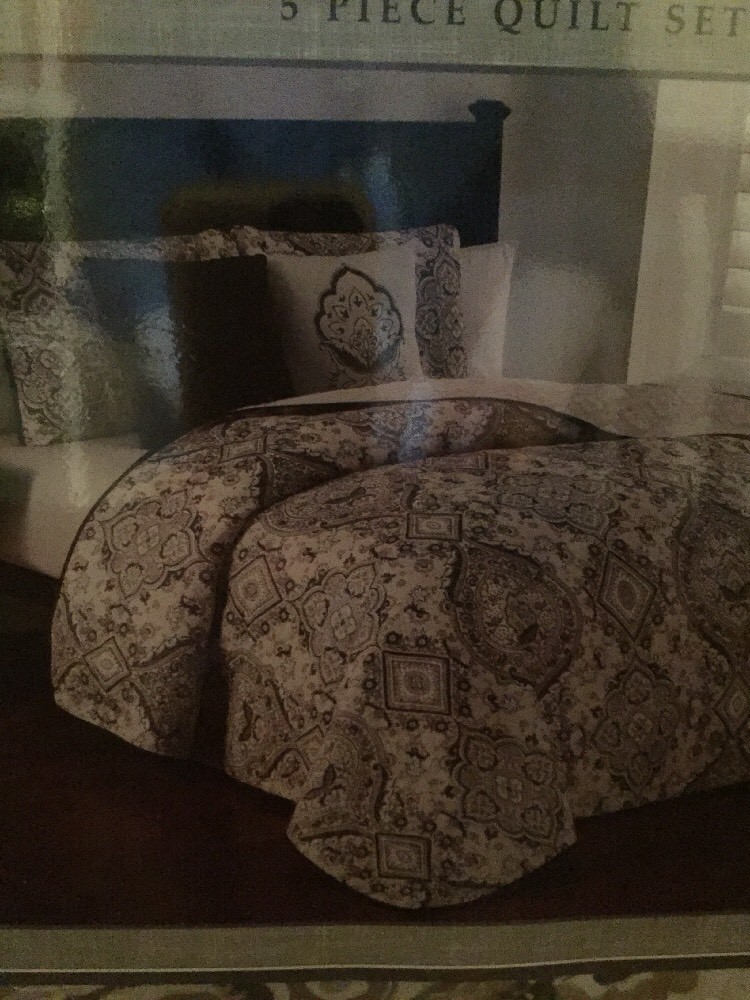 AVONDALE MANOR "NINA" KING 5 PIECE QUILT SET - TAUPE