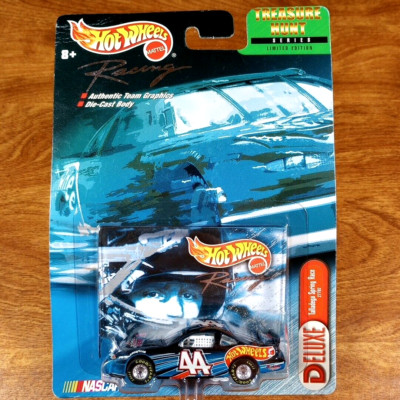 Hot Wheels Pro Racing Treasure Hunt Series Pontiac Grand Prix #44