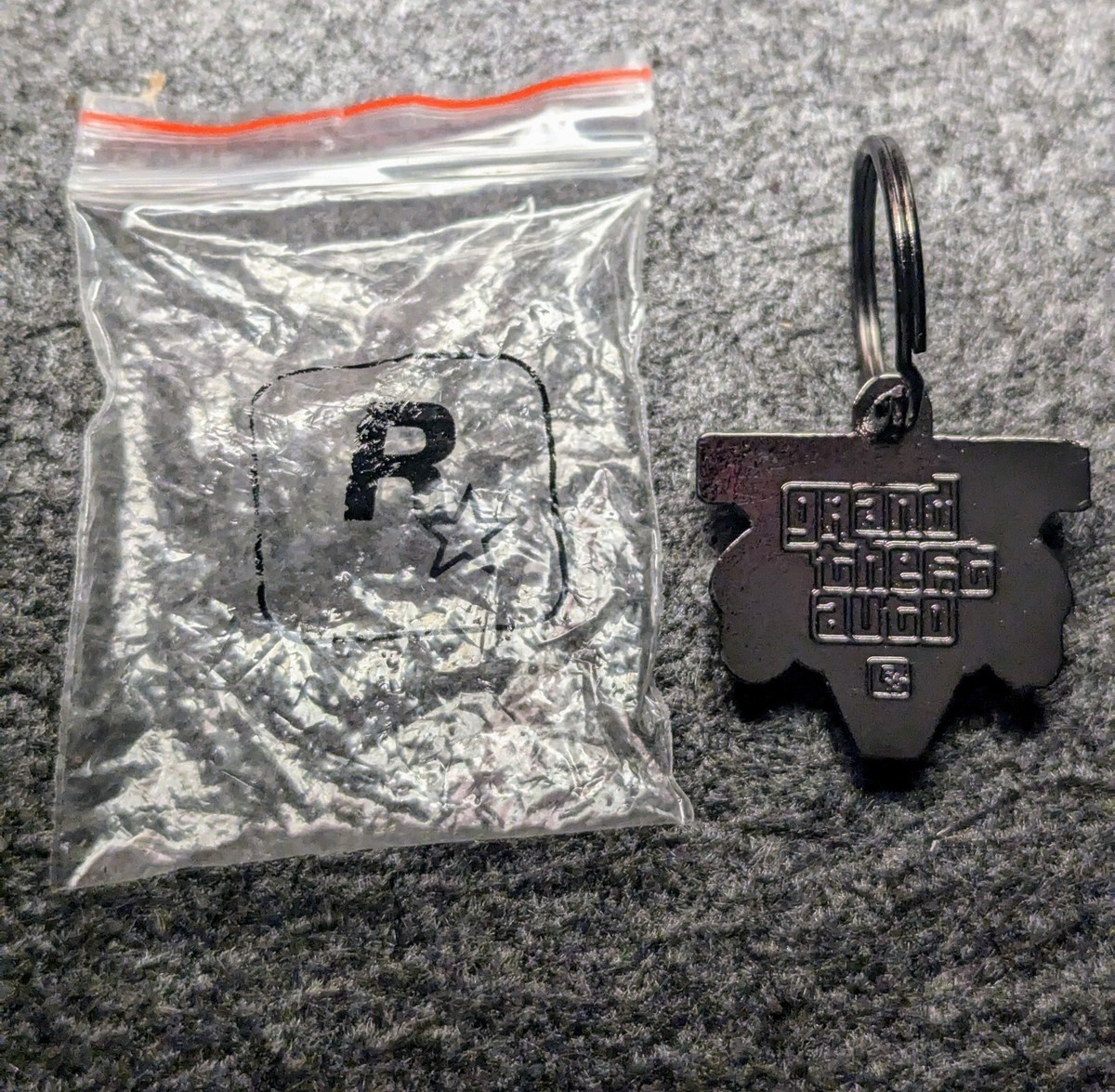 Grand Theft Auto GTA V 5 Logo Metal PROMO Original Rockstar Games