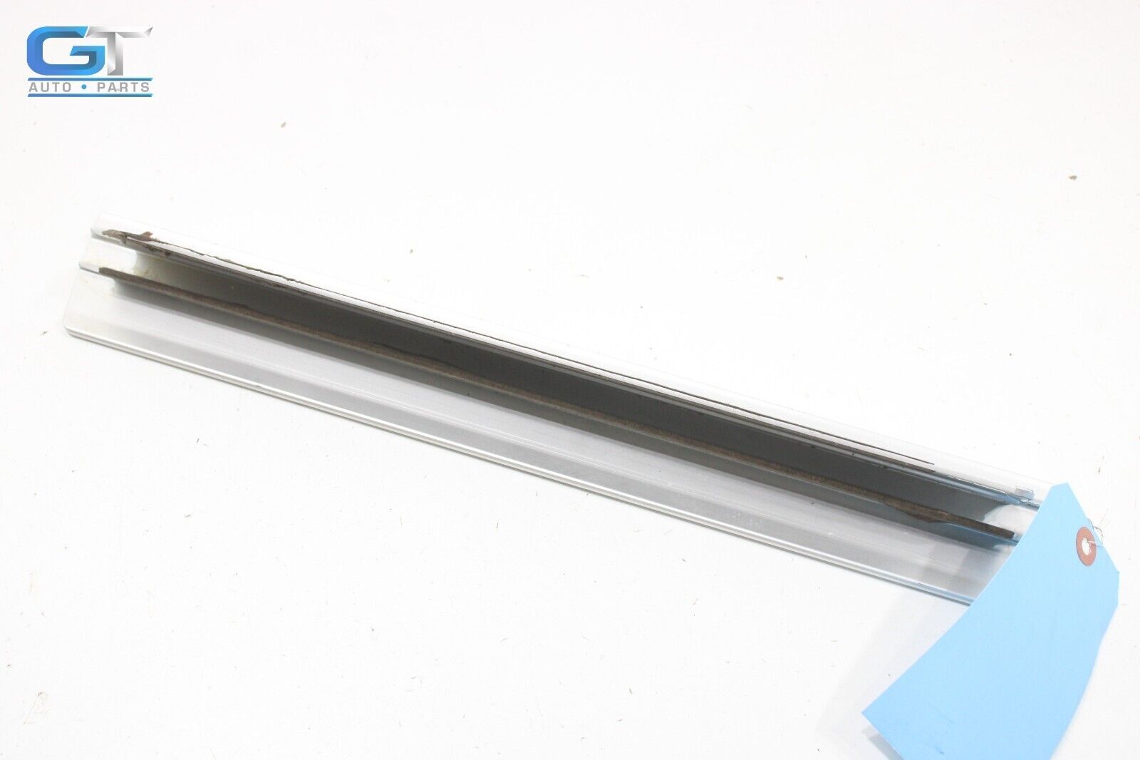 Aston Martin V8 Vantage 2007-2010 Rear Right Molding