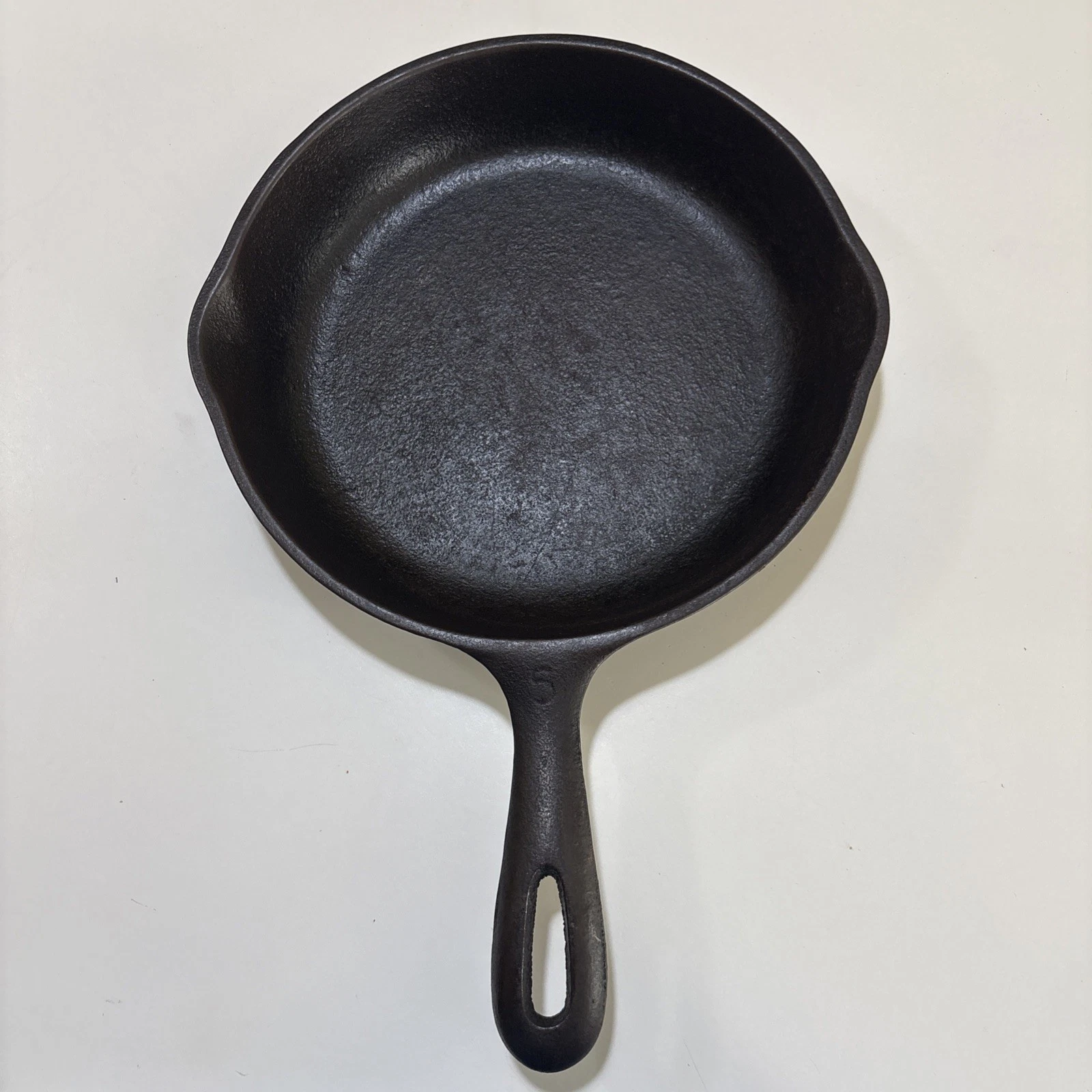 Vintage Wagner Ware Cast Iron No. 5 Skillet 8” Inch Made In USA Seasoned