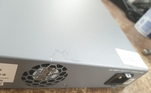Juniper EX2300-24P | 24-Port Gigabit PoE 4x 1/10G SFP+ Managed Switch - Picture 20 of 23
