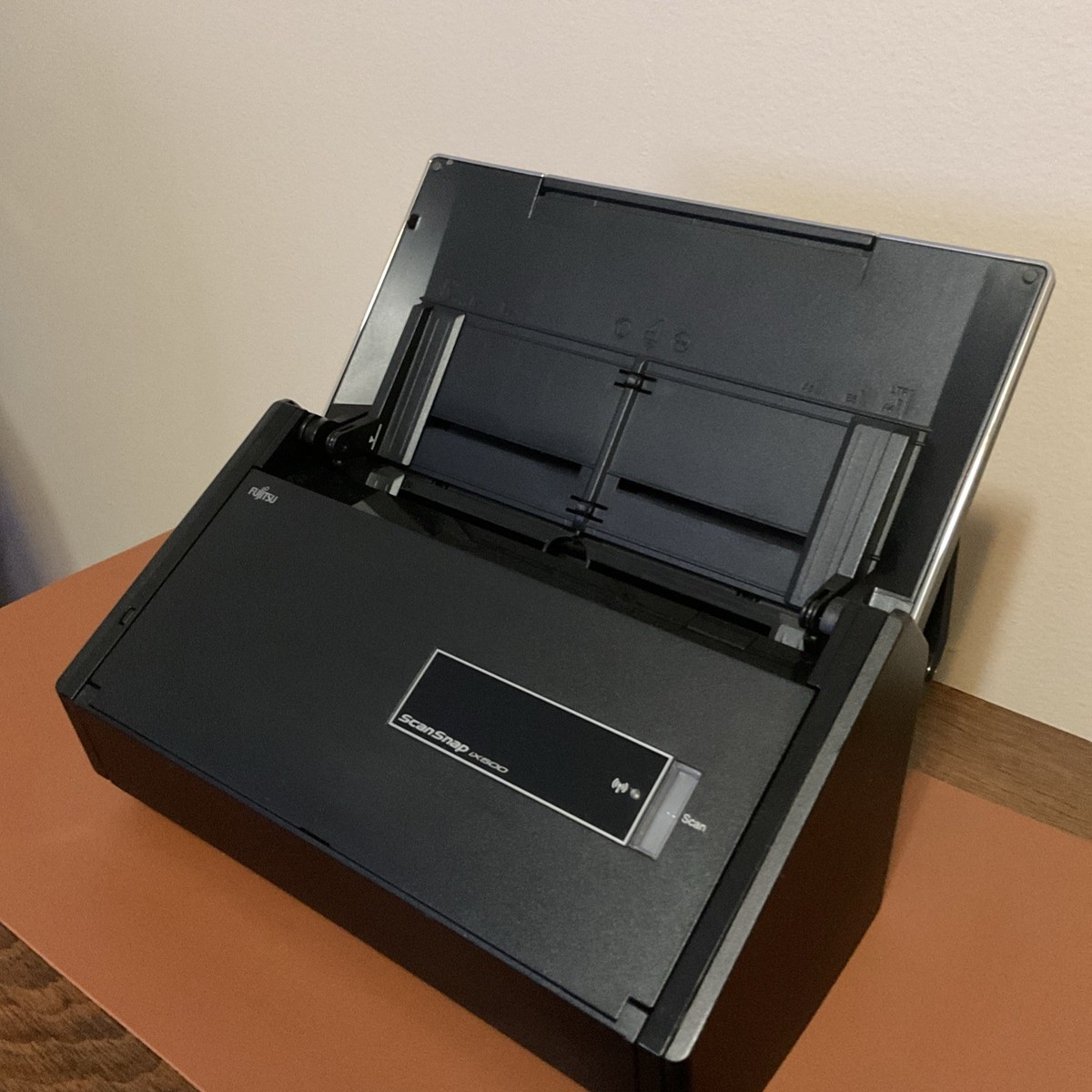 Fujitsu ScanSnap iX500 Document Scanner - Black 97564308956 Fujitsu ScanSnap iX500 Document Scanner - Black 97564308956