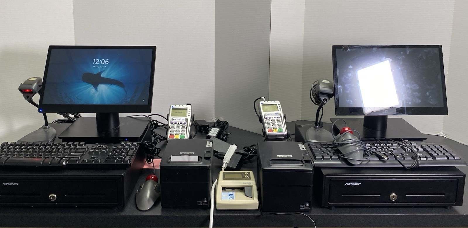 Dual Partner POS Lot - Touchscreen Displays, Cash Drawers, Receipt, Scanners