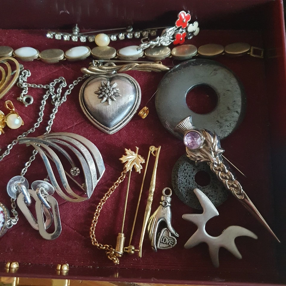 Modeschmuck Konvolut 80 Jahre+ Co. Teils Viel älter. Schmuck Fundus - Bild 2 von 4