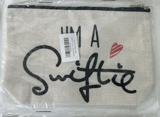Taylor Swift I  m A Swiftie makeup bag new 