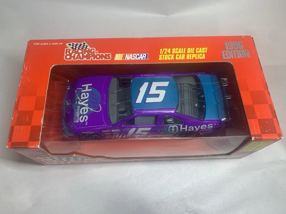Módem Ford Thunderbird 1996 Racing Champions 1:24 Wally Dallenbach #15 Hayes Foto 2 de 2