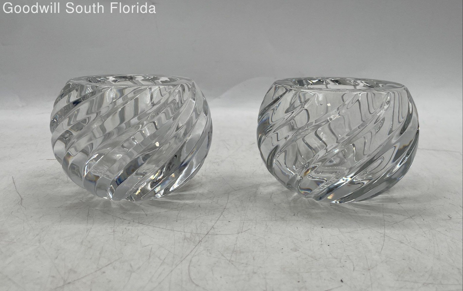 Lot Of 2 Clear Swirl Glass Cut Round Shape Votive Pair Mini Candle Holder