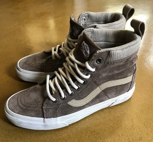 high top vans size 5.5