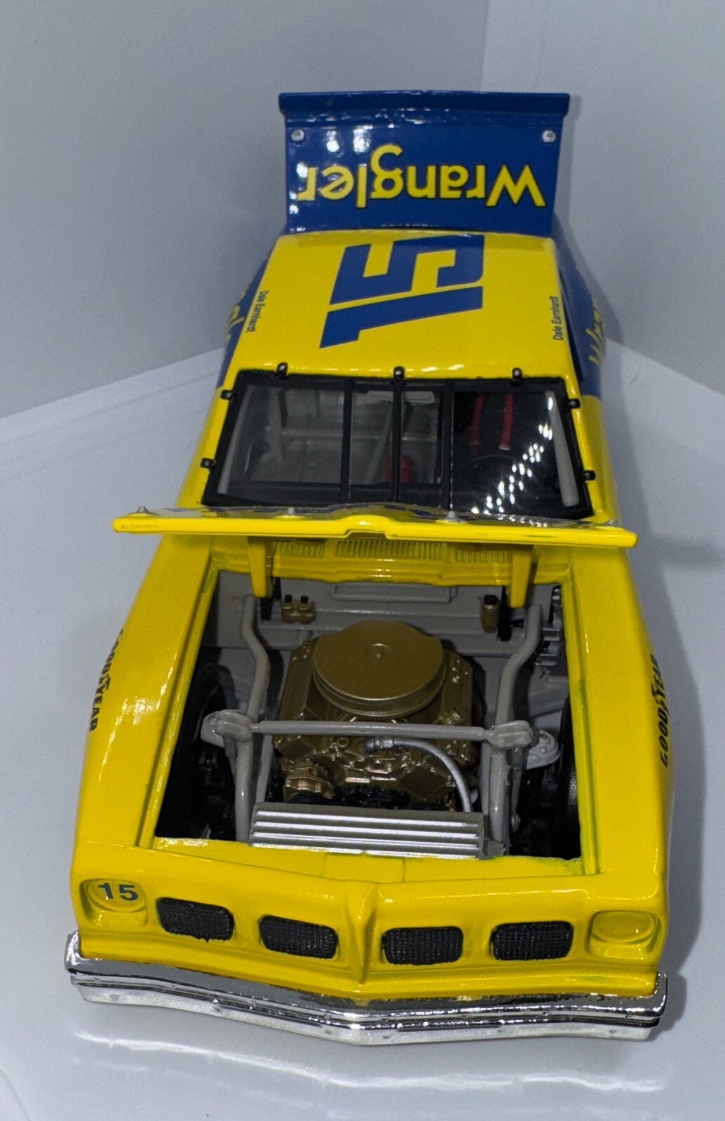 Picture 6 of 24