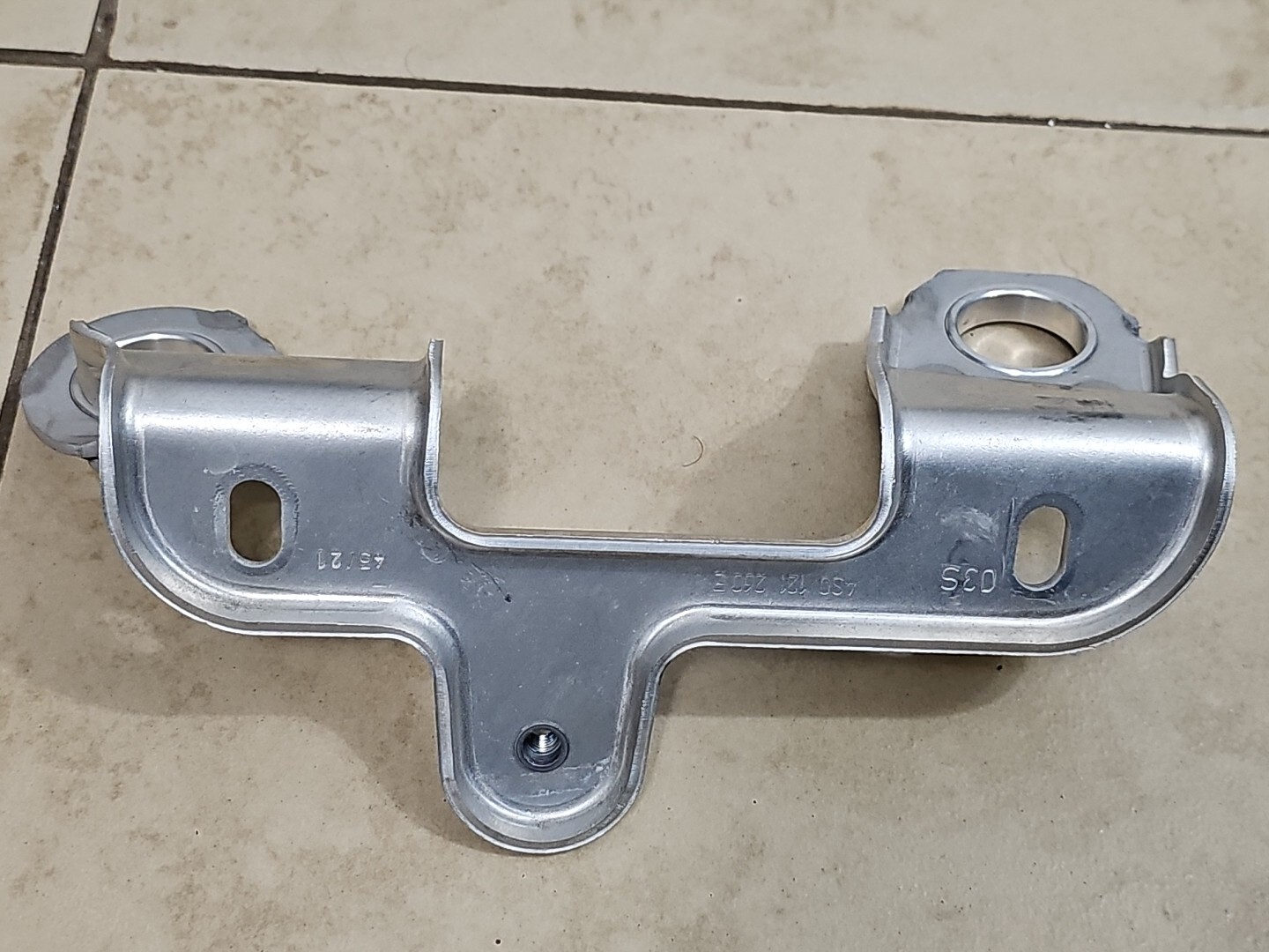 Radiator Mount Bracket - 2020-2024 Audi R8 (4S0-121-260-E)