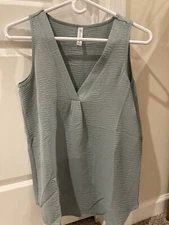 Zanana air flow tank top, size small, NWOT