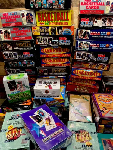 LOT OF OLD Vintage NEW UNOPENED BASKETBALL CARDS PACKS Michael Jordan Card Bonus