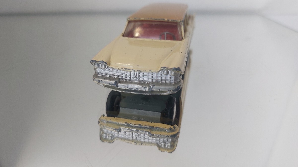 Corgi Toys 219 Plymouth Sports Suburban 1:43 Good | eBay