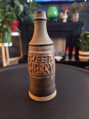 Vintage Tremar Keramik - Cornwall - süße Sherryflasche 1970er Jahre 24 cm