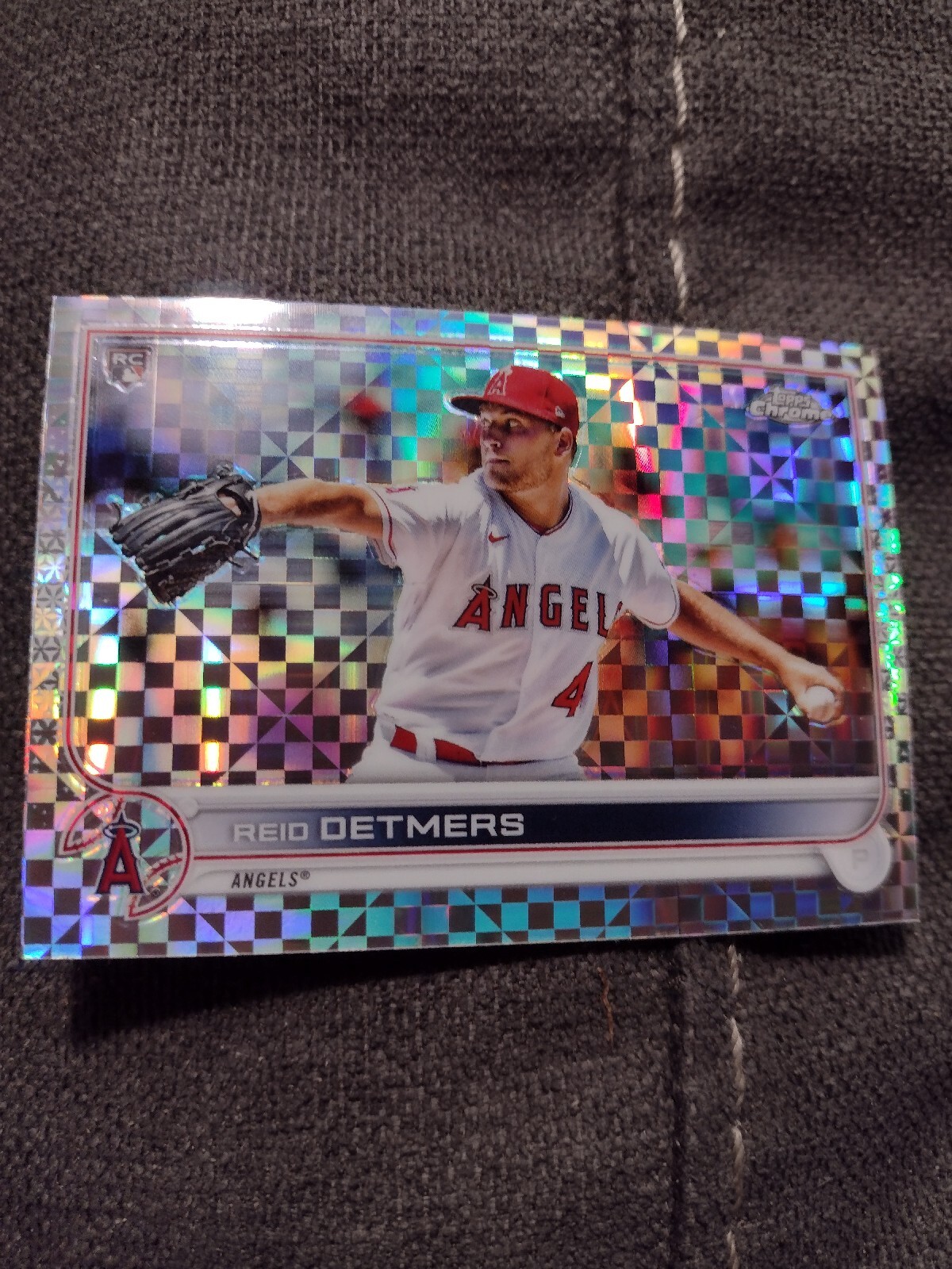 2022 Topps Chrome Prism Refractor #79 REID DETMERS  RC Los Angeles Angels NMT/MT