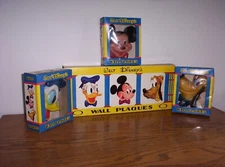 3 Vintage Walt Disney's Wall Plaques Mickey Mouse Donald Duck Goofy  Hong Kong