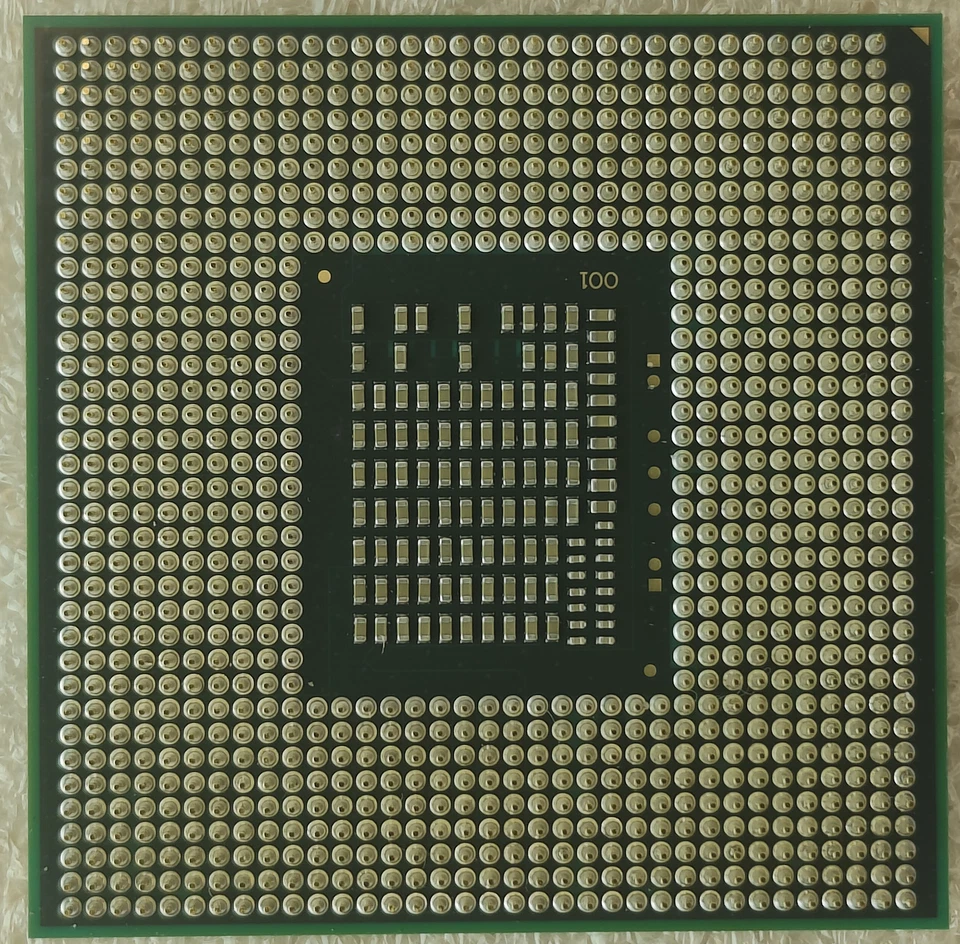 Intel Core i3-2370M CPU 2.4 GHz 3M SR0DP Socket G2 PGA988B Notebook Processor - Image 2 of 2