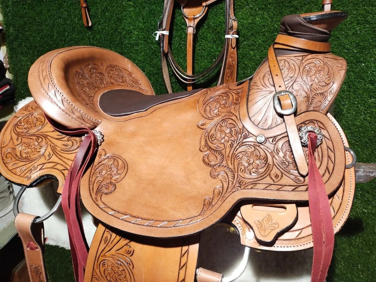 AnnonceEquestrian Universe Selle Western en cuir très résistante