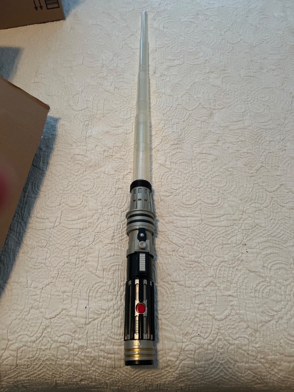 Hasbro Star Wars 2005 Ultimate Build Your Own Lightsaber INCOMPLETE