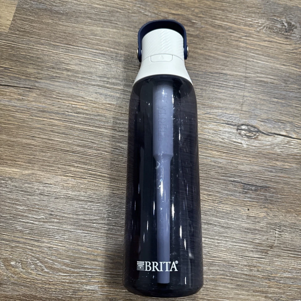 Botella de agua filtrada aislada Brita con pajita, reutilizable, plástico sin BPA Foto 4 de 4