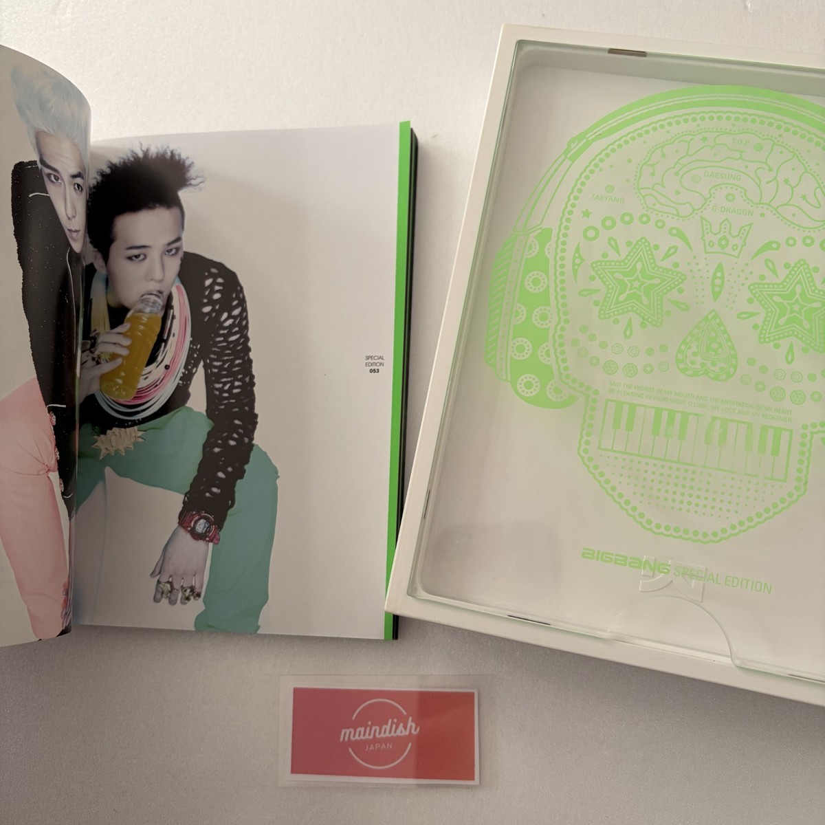 BIGBANG SPECIAL EDITION CD + PHOTO Book + RARE CARD 2011 KPOP