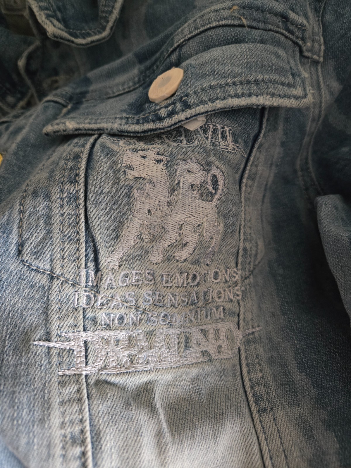 Blue Jean Jacket, very nice design on back and pocket . BRAN