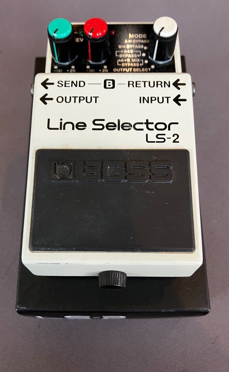 【箱付き】　BOSS Line Selector   LS-2 Amazon.com: Boss LS-2 Line Selector Pedal : Musical Instruments