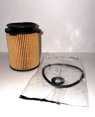 FRAM DRIVE ENGINE OIL FILTER, NEW OEM PART, PART NUMBER FD11473