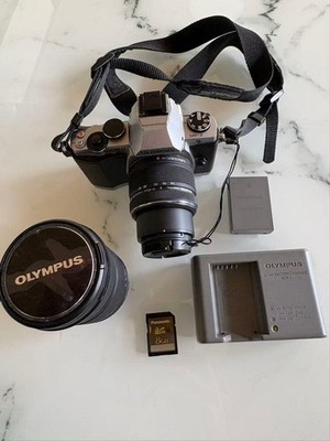 OLYMPUS OM-D E-M5 Spiegellose Kamera Doppel Objektiv Kit getestet
