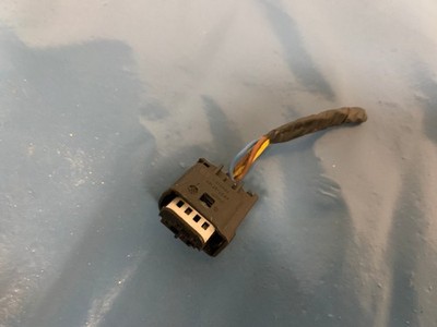 BMW 3er E46 Stecker AUC Sensor Luftsensor 1968981