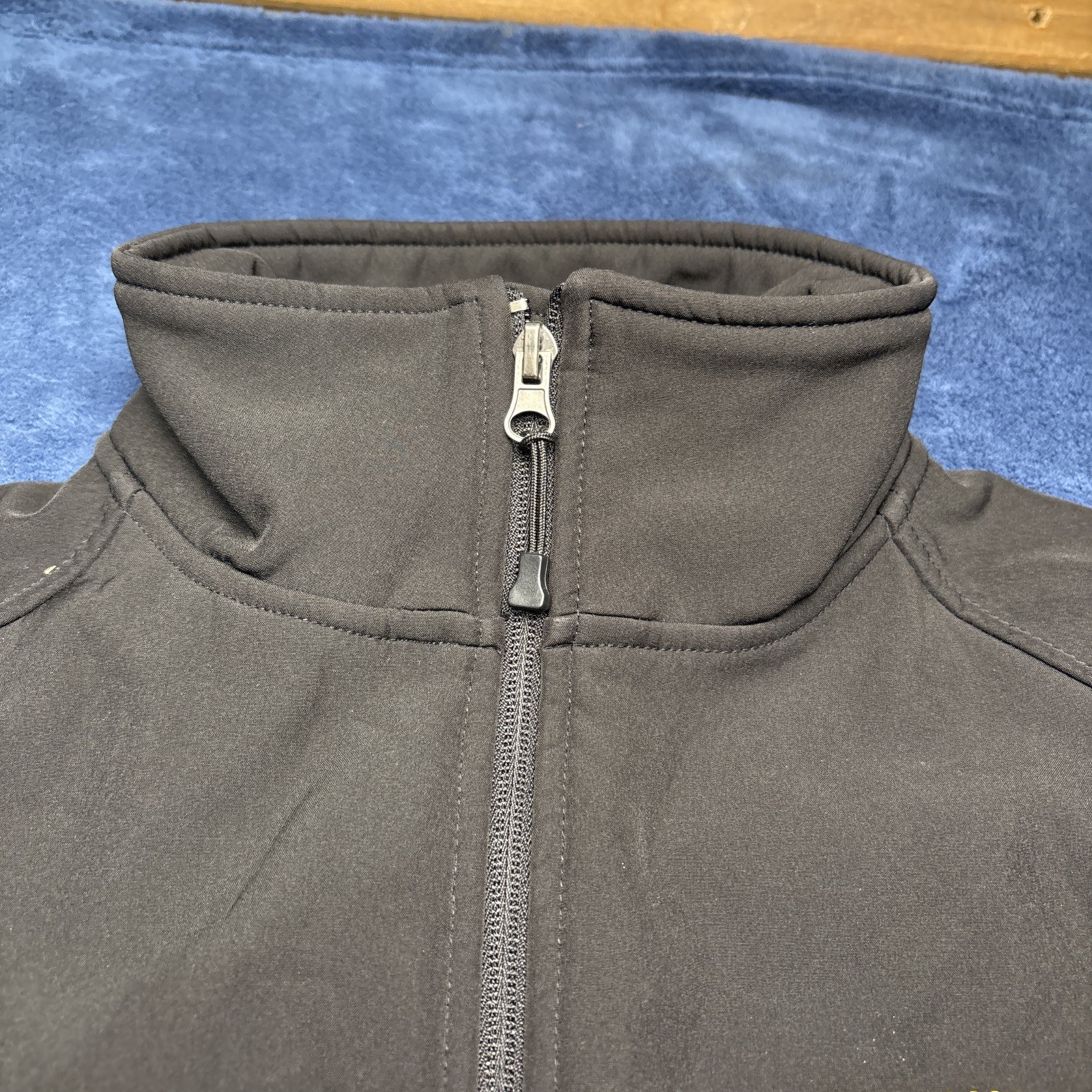 Vos Windproof/Water Resistant Soft Shell Jackets … - image 6