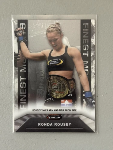 RONDA ROUSEY 2013 Topps Finest UFC #FM-4 Moments Debut RC Rookie Takes Title