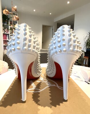 Christian Louboutin スパイク ハイヒール クリスチャン ルブタン“スパイク”輝く24年秋冬シューズ、パンキッシュ