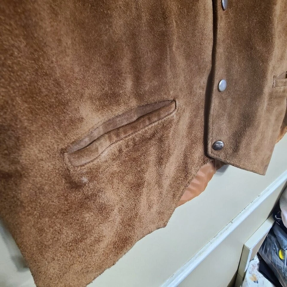 BERMANS SUEDE WESTERN STYLE VEST WOMENS W POCKETS SIZE 44 - Image 3 of 4