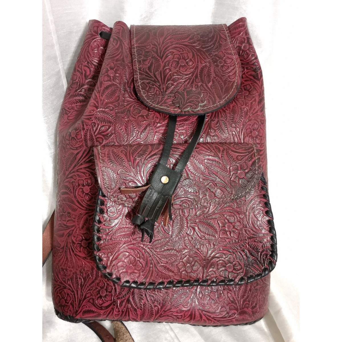 Mexican handmade wine red leather embossed backpack bag  display picture 3