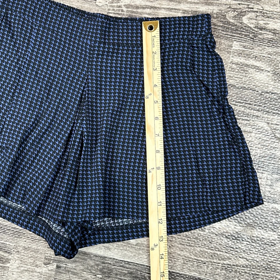 Old Navy 女式 XS 码短裤打褶黑色蓝色千鸟格短裙 — 第 4/4 张图片