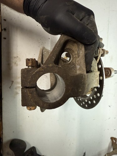 03-11 Kawasaki Prairie Brute Force 650 LEFT Front Knuckle Assembly USED - Foto 1 di 6