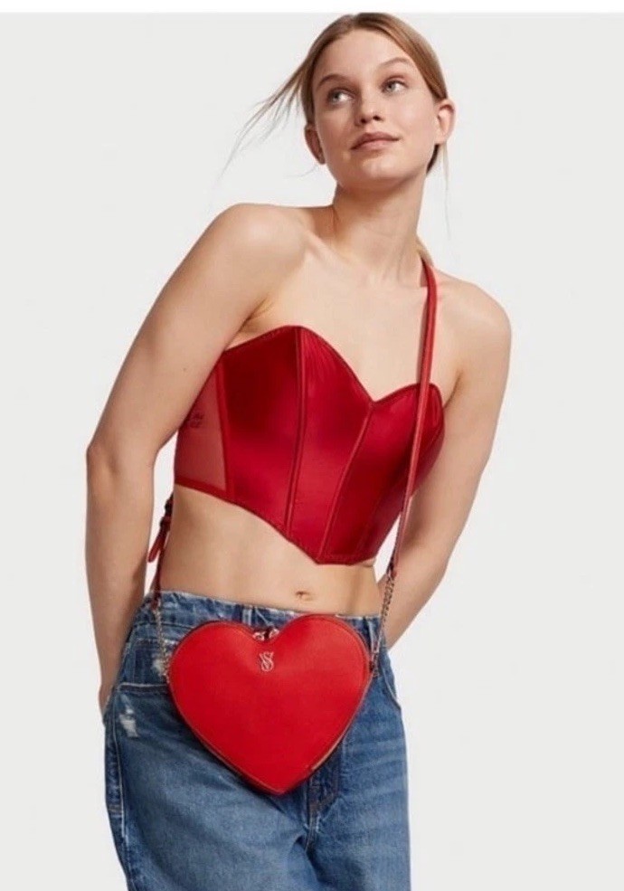 Victoria's Secret Women's Red Heart Faux Leather Crossbody Purse NEW red