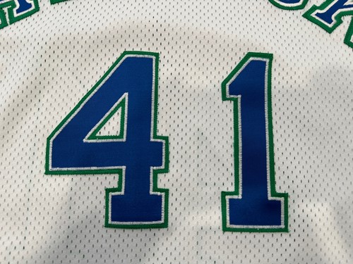 DIRK NOWITZKI DALLAS MAVERICKS VINTAGE CHAMPION PRO CUT TRIKOT 48 HOF - Bild 4 von 14