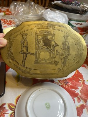 Schraffts brass candy Tin Trinket Box with Lid, Historical Figures Scene