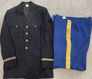 army infantry dress blues U.S. ARMY ENLISTED MALE BLUE MESS DRESS UNIFORM