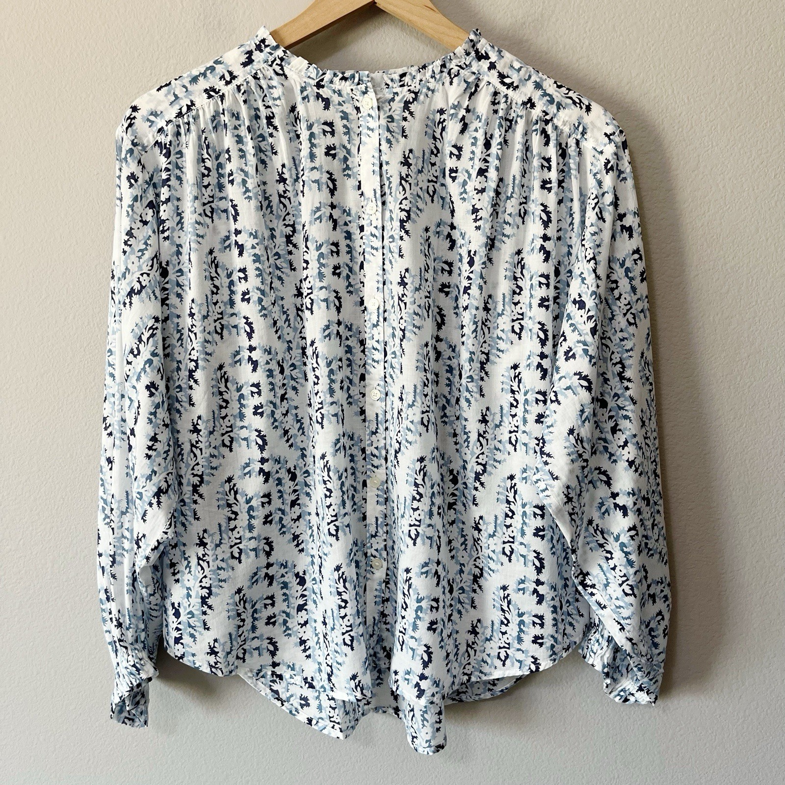 LOFT Blue White Floral Print Long Sleeve Button Front Blouse Size Small NEW