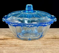 KIG Blue Glass Oyster & Pearl Covered Candy Dish With Lid  Round Vintage
