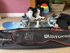 BURTON TRICK PONY SNOWBOARD 158 CM - NO RESERVE GRAB YOURSELF A BARGAIN!!