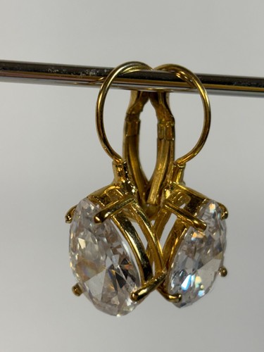 Orecchini Moda Tono Oro e Strass, Vibrazioni Matrimonio Romantiche - Foto 10 di 14