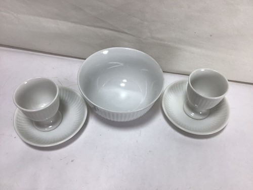 SS65 Vintage Royal Copenhagen White Porcelain Bowl and Teacup & Saucer Set of 5 - Picture 2 of 7