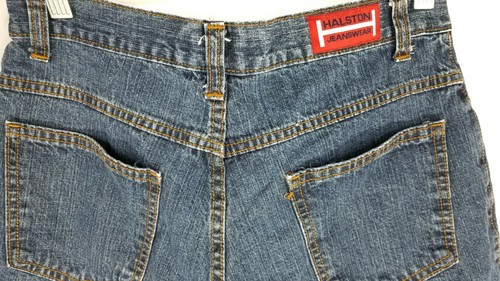 ❄❄Halston Jeanswear Womens Blue Denim Shorts Size 8 work or play❄❄ - Picture 6 of 9