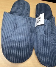 P W Men's Slippers Blue Size XXL 12-14 NEW With Tags