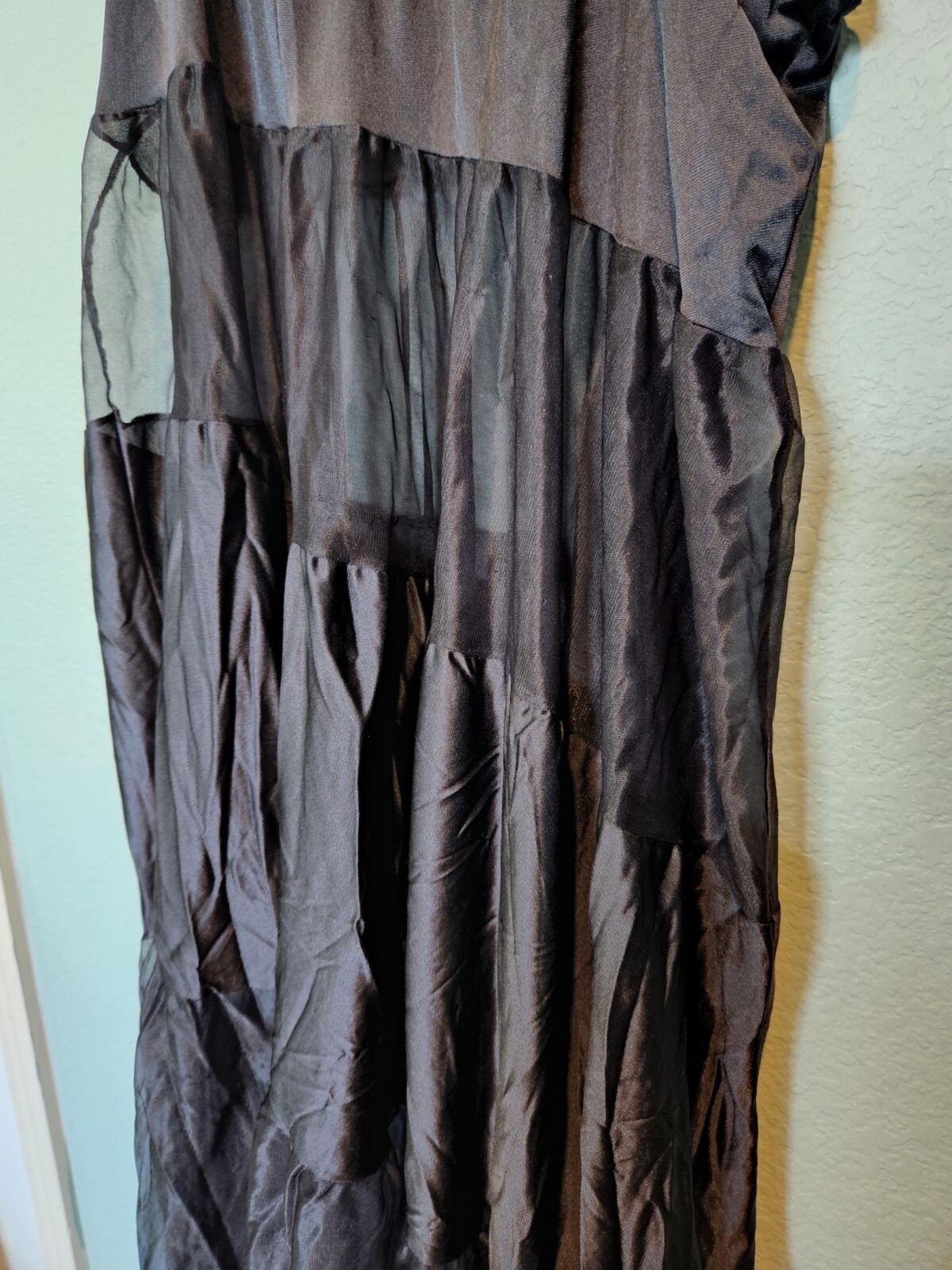 Picture 3 of 4
